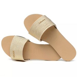 NWT Havaianas You Malta Gold Slides 7/8